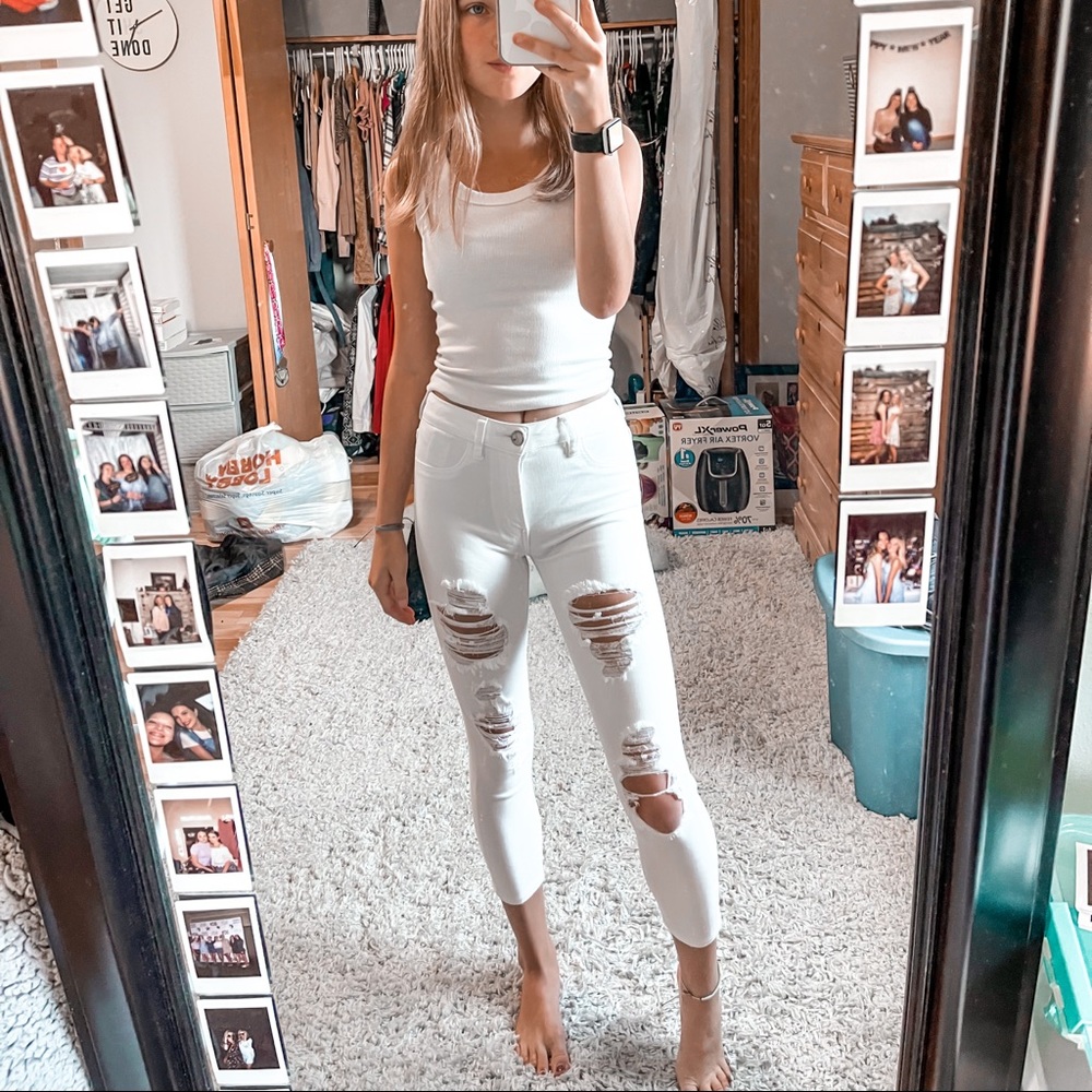 Crop ripped jeans